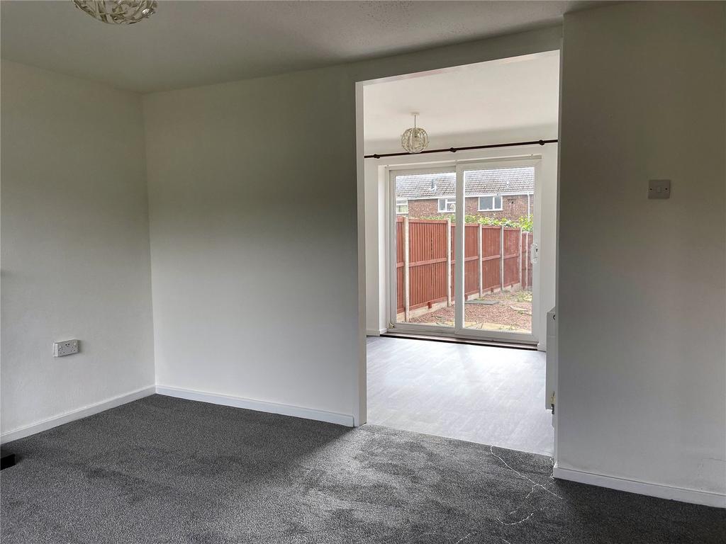 Eliot Walk, Kidderminster... 3 bed terraced house to rent £1,100 pcm