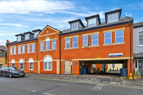 1 bedroom apartment to rent, Fountain Court, 28-32 Frances Road, Windsor, Berkshire, SL4