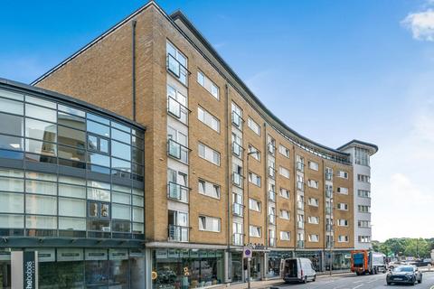 2 bedroom flat for sale, Smugglers Way, Battersea