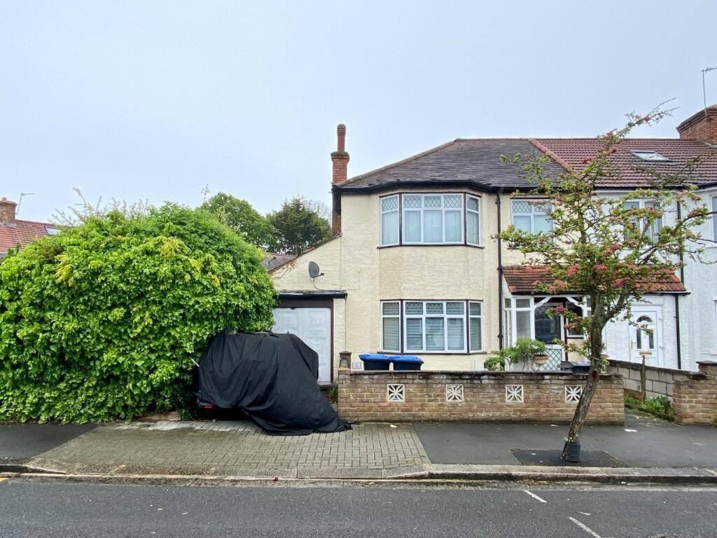 3 Bedroom End Terrace for Sale