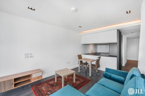 1 bedroom flat to rent, Amory Tower, London E14