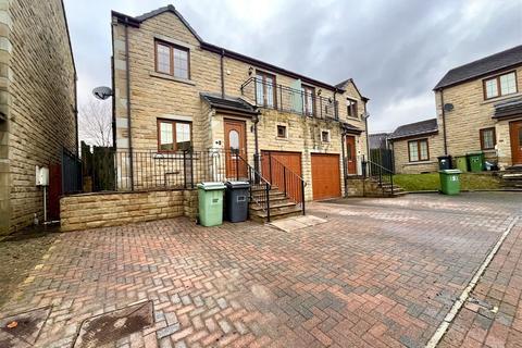 4 bedroom semi-detached house for sale, Greenside Court, Mirfield