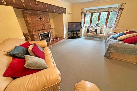 undefined, Houndsfield Lane, Wythall, B47 6LX