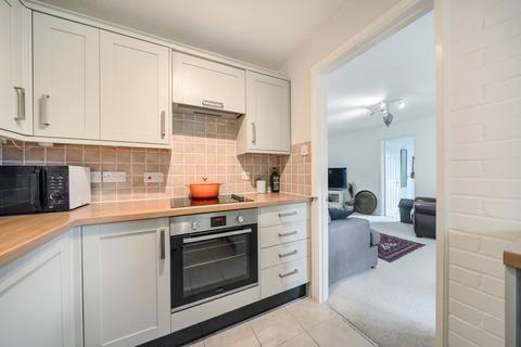 1 bedroom flat for sale, The Moorings, Surrey GU26