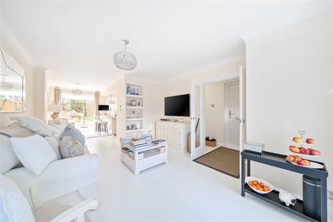 4 bedroom end of terrace house for sale, Gainsborough Court, Walton-On-Thames, KT12