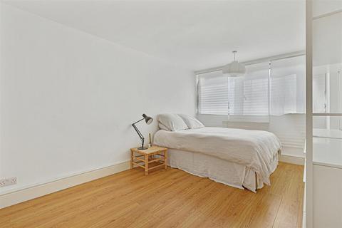 Flat 15, Thorne House Roman Road, London, E2 0PL