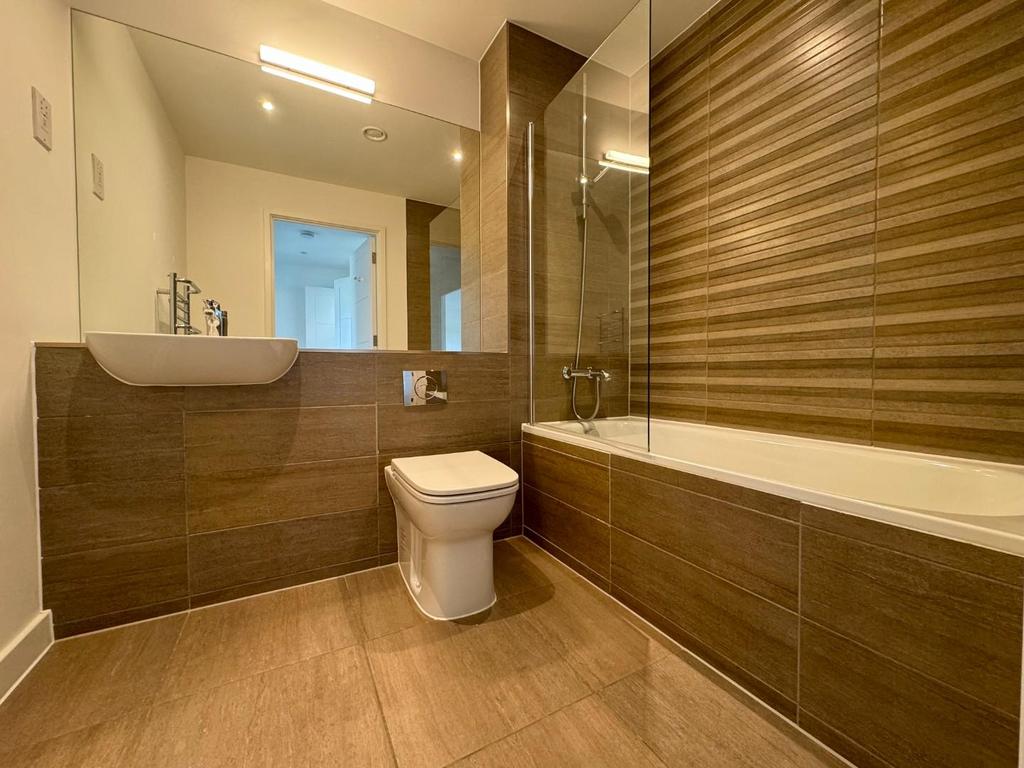 Family bathroom