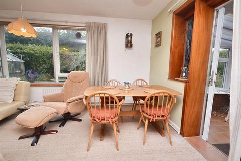 3 bedroom detached house for sale, Pitton