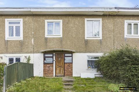 3 bedroom terraced house for sale, Willow Way, Hatfield