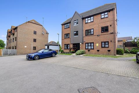 16 Orchid Close, Abridge, Romford, RM4 1DF