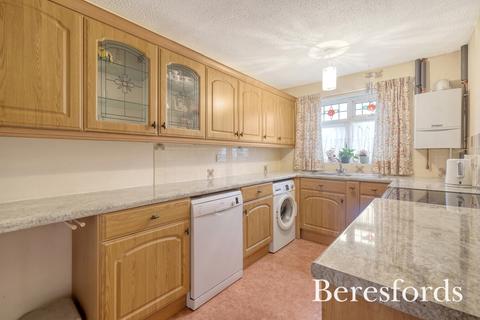 3 bedroom bungalow for sale, Lenham Way, Pitsea, SS13