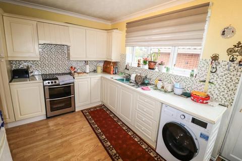 2 bedroom semi-detached bungalow for sale, Saltmarsh Lane, Hayling Island