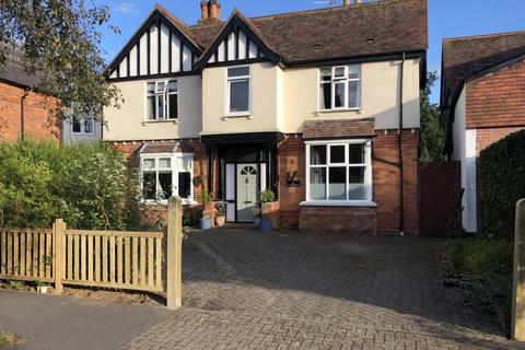 4 bedroom detached house for sale, Victoria Avenue, Woodhall Spa, LN10