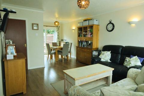 2 bedroom end of terrace house for sale, Balfour Crescent, Newbury, RG14