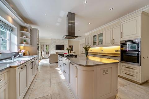 undefined, Flowers Hill, Pangbourne, Berkshire