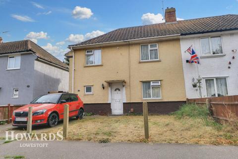 3 bedroom semi-detached house for sale, Minden Road, Lowestoft