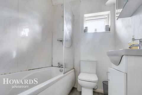 42 Minden Road, Lowestoft, NR32 2NS