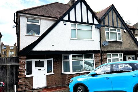 3 bedroom semi-detached house for sale, St Margarets Road, Edgware, HA8