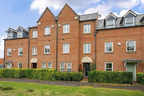 3 bedroom townhouse for sale, Saxon House End, Harrold