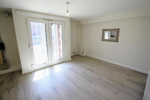 1 bedroom flat to rent, Grosvenor Road, Prescot L34