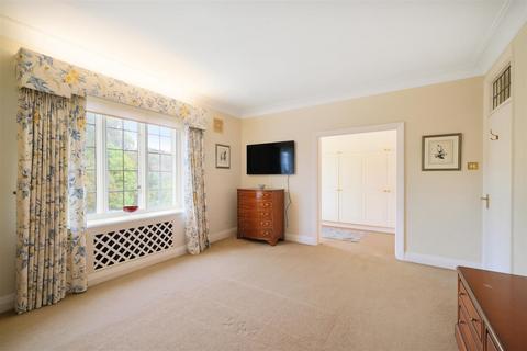 3 bedroom flat for sale, Bede House, Manor Fields, Putney