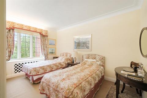 3 bedroom flat for sale, Bede House, Manor Fields, Putney