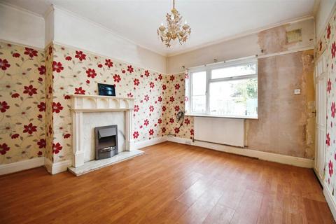 2 bedroom terraced house for sale, Wawne Road, Sutton-On-Hull, Hull