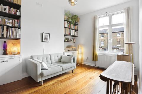 2 bedroom flat for sale, Tufnell Park Road, London