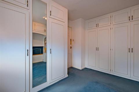 3 Arbroath Grove, Hamilton, ML3 8PF