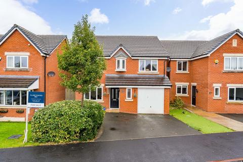 18 Beckfield Close, Leigh, WN7 3RA