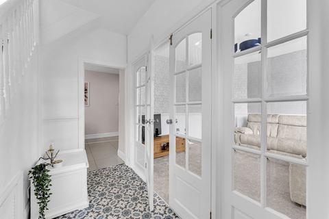 36 Fernlea Crescent, Swinton, Manchester, M27 5YP