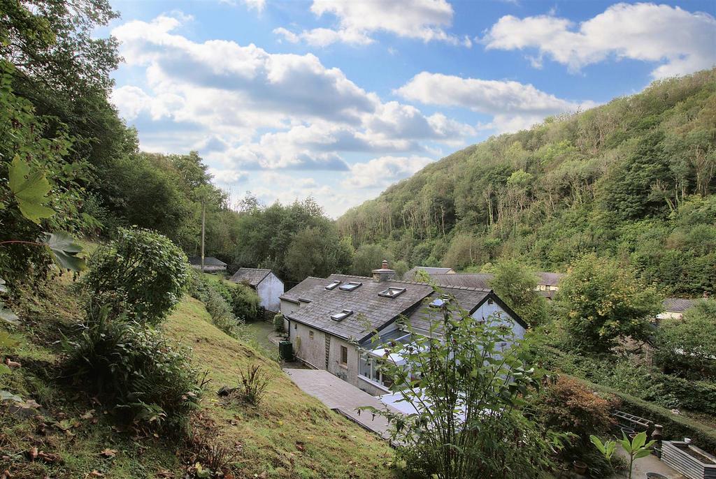 View of house and surroundings from Top Garden