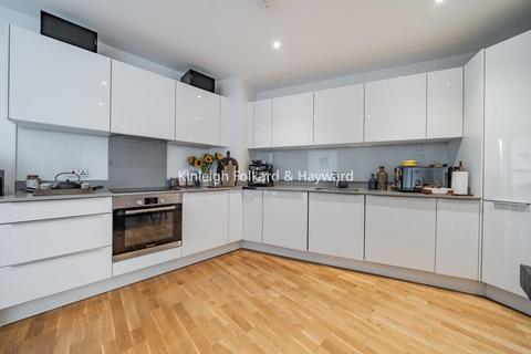 2 bedroom flat for sale, St Marks Square, Bromley