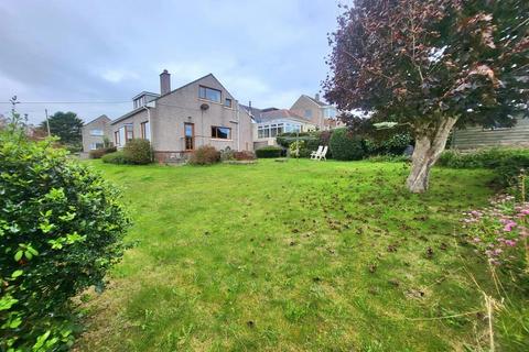 4 bedroom detached bungalow for sale, St. Clements Road, Neyland, Milford Haven