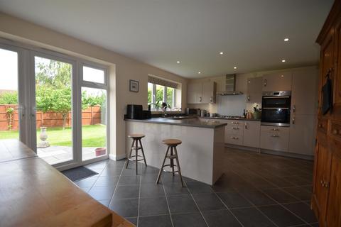 19 Davy Drive, Shefford, SG17 5ZF