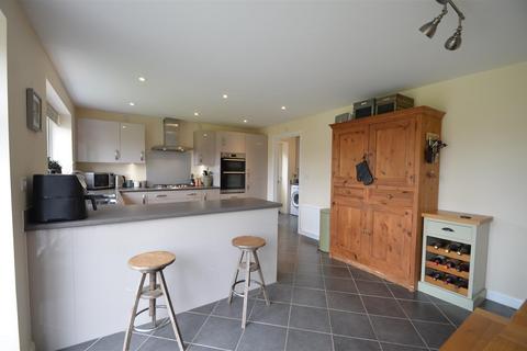 19 Davy Drive, Shefford, SG17 5ZF