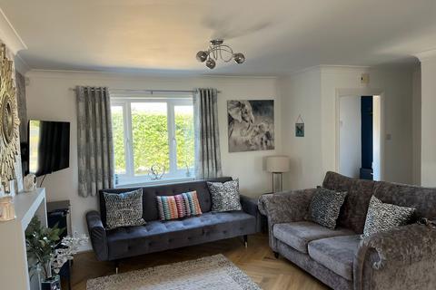undefined, Main Street, Beverley HU17