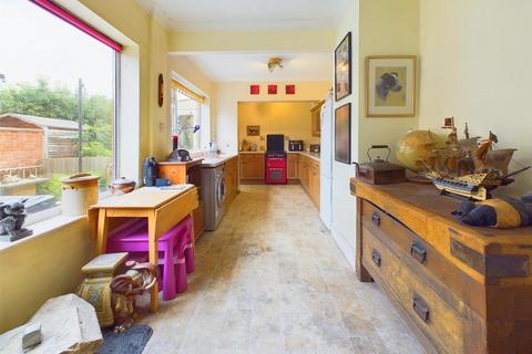 48 Hinton Road, Gloucester, GL1 3JS
