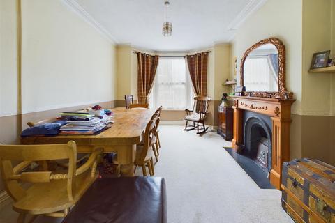48 Hinton Road, Gloucester, GL1 3JS