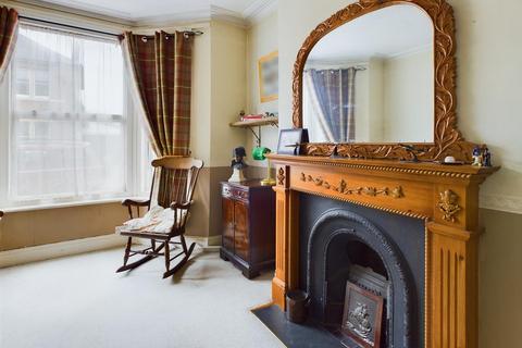 48 Hinton Road, Gloucester, GL1 3JS