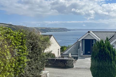 2 bedroom detached bungalow for sale, Listowel Drive, East Looe PL13