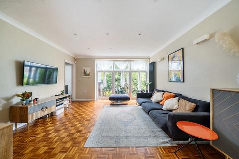 3 bedroom terraced house for sale, Heath View, London, N2