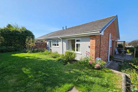 2 bedroom bungalow for sale, Hill Head Close, Glastonbury, BA6