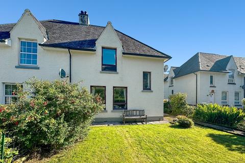 16 Wades Road, Kinlochleven, PH50 4QX