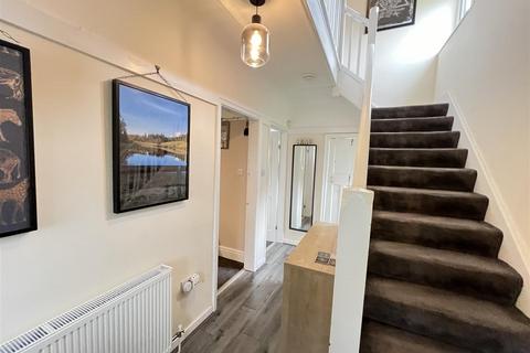 3 Broadway, Greasby, Wirral, CH49 2NG