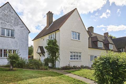 3 bedroom terraced house for sale, Well Hall Road, Lee, SE9