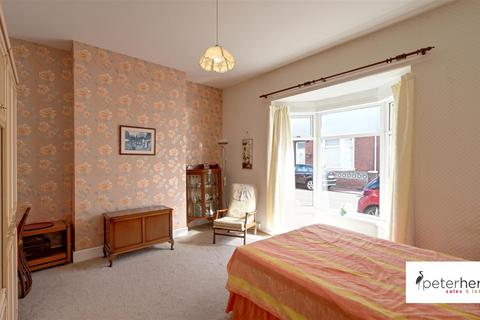 2 bedroom cottage for sale, Kingston Terrace, Roker, Sunderland