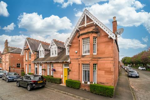 3 bedroom end of terrace house for sale, 16 West Holmes Gardens, Musselburgh, East Lothian EH21 6QL