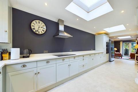 4 bedroom detached house for sale, Hamilton Road, High Wycombe HP13