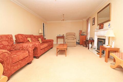 4 bedroom detached house for sale, De Vere Close, Hatfield Peverel, Chelmsford